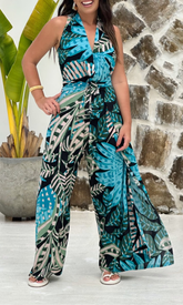 KIT TRÊS PEÇAS CALÇA MACACÃO FLORA PRETA E TOP LISO