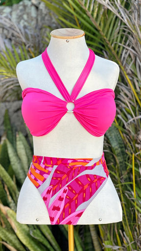 KIT TRÊS PEÇAS CALÇA MACACÃO FLORA LARANJA E TOP LISO